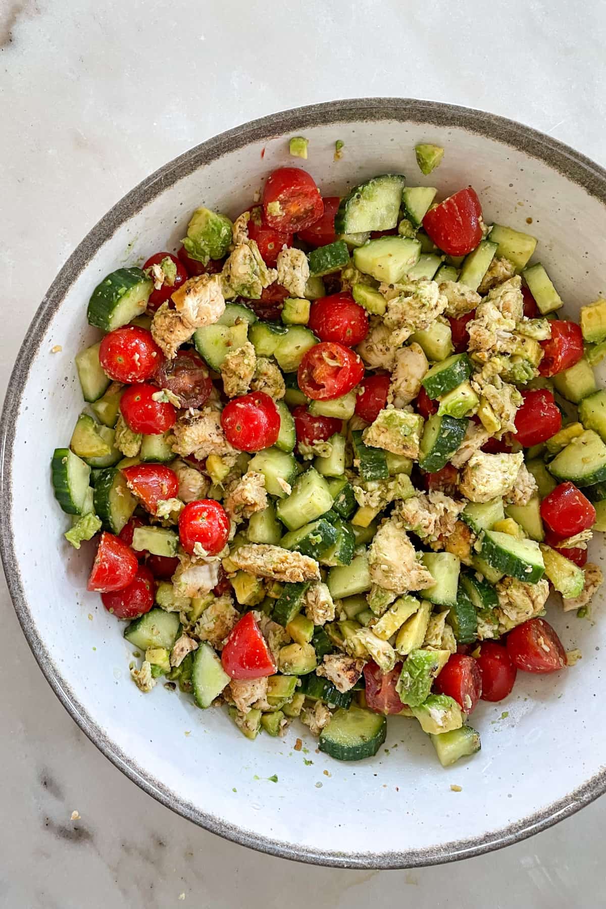 Easy Greek Chicken Avocado Cucumber Salad