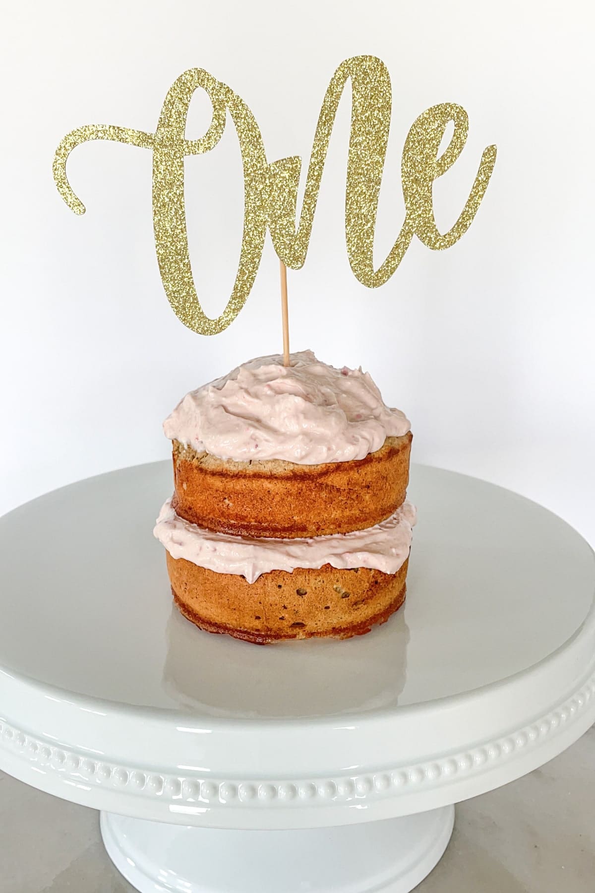Healthy Smash Cake with cake topper